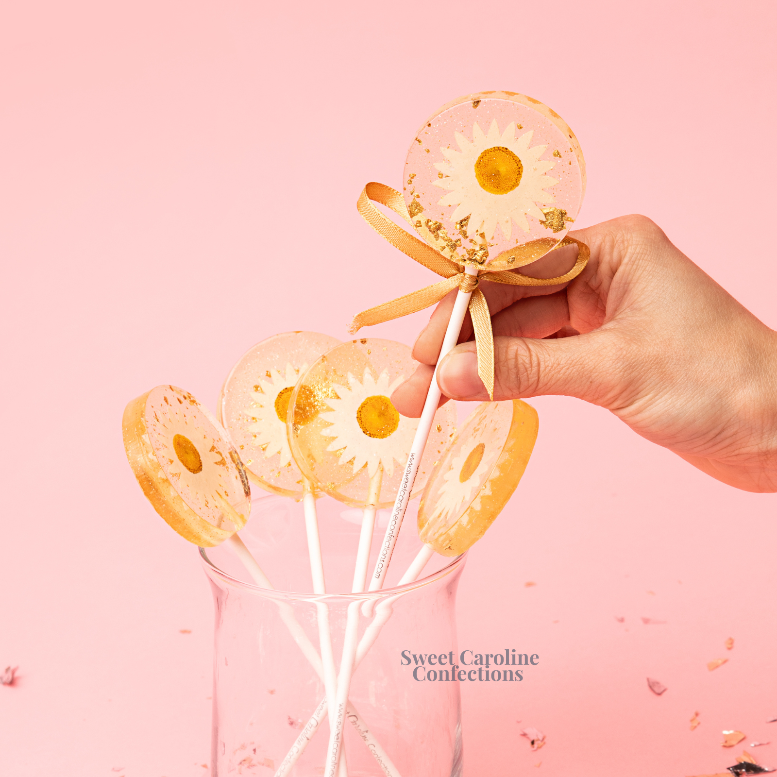 00482 DAISY - Sweet Caroline Confections | The Original Sparkle Lollipops